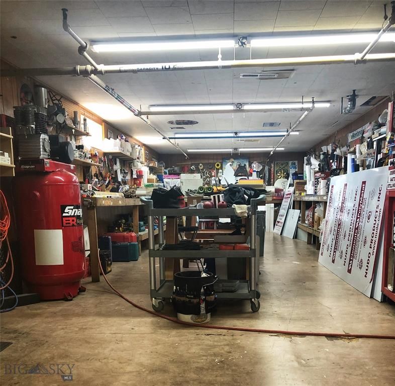 827 S Montana St, Butte, MT 59701